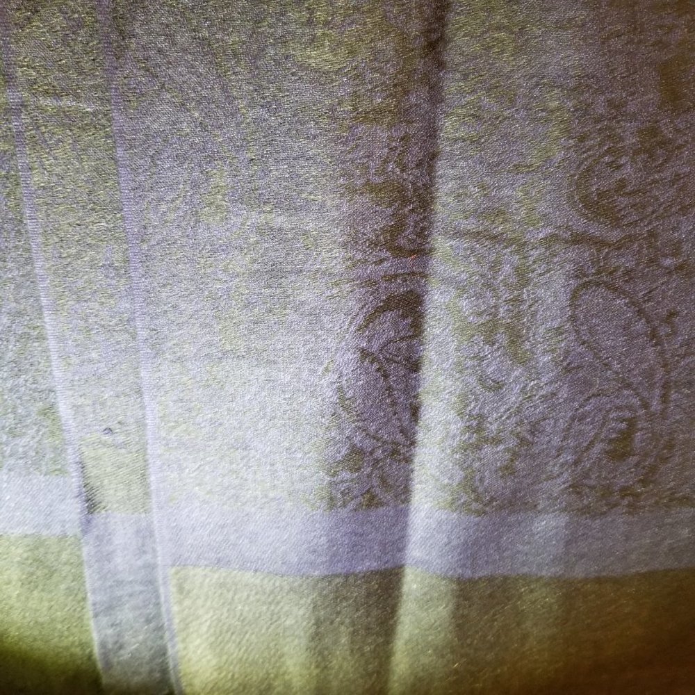 Pashmina Silk Blend Paisley Jacquard Dark Blue/Black | Elegant Shawl - Picture 4 of 16